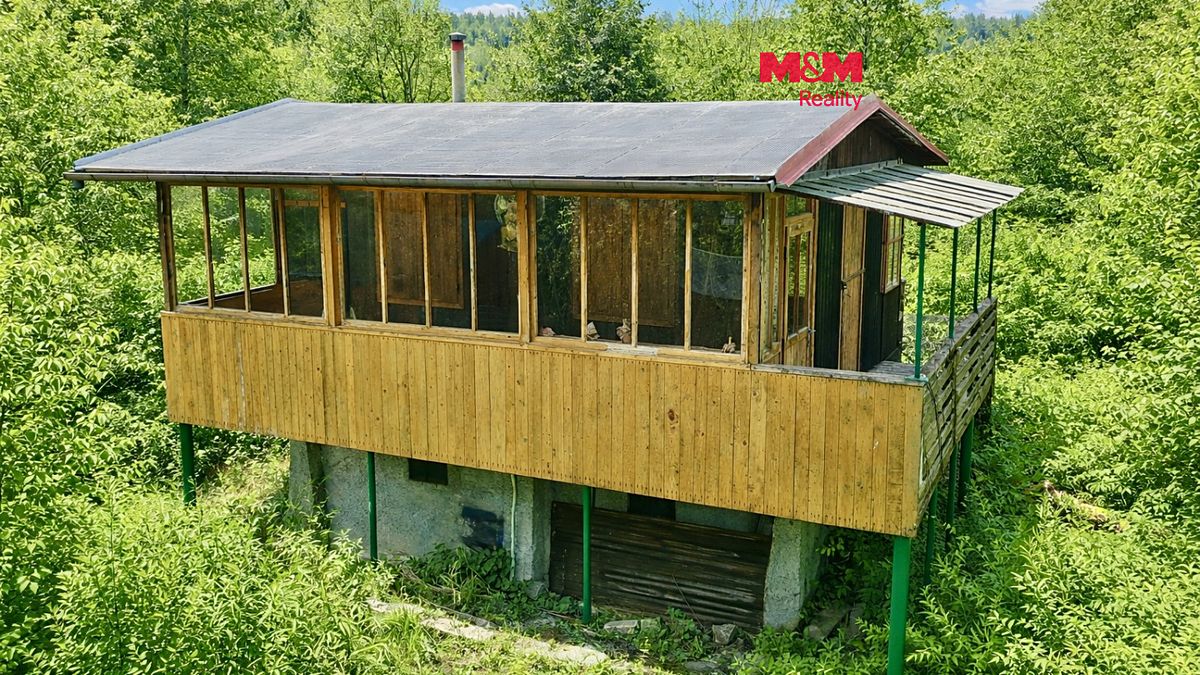Prodej chaty 20 m², pozemek 1 m²